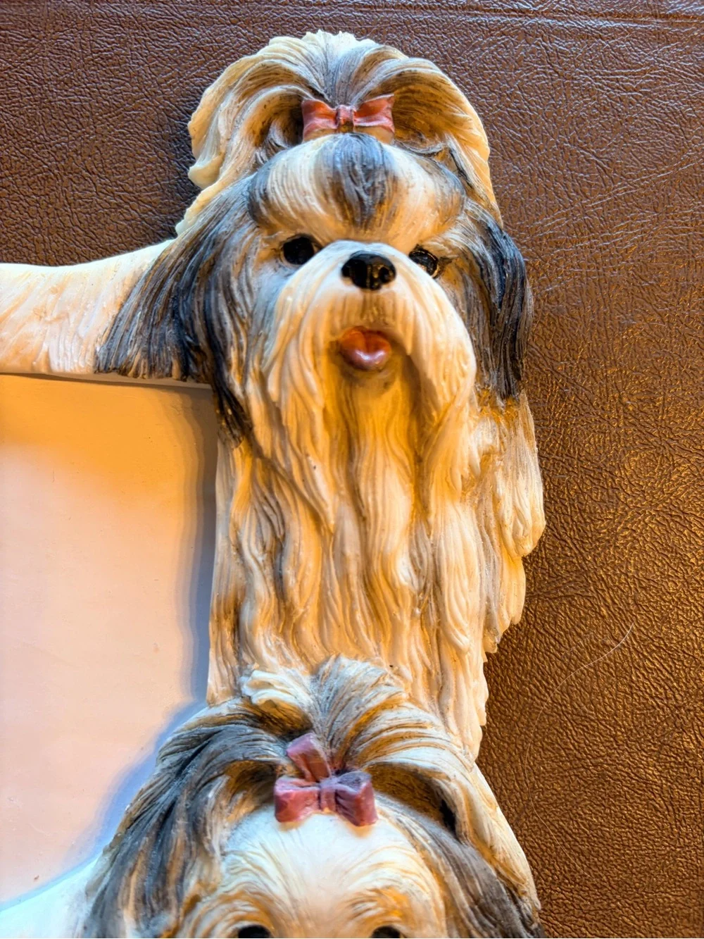 Shitzu Photo Frame 4x6 Resin 3D Sculpted Dog Lover E&S Puppies Pet Picture Frame
